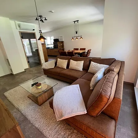 Ferienhaus Am Nationalpark 8 *